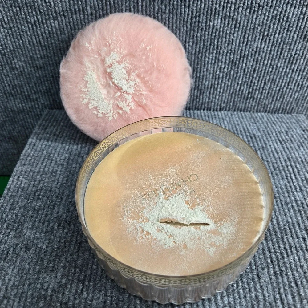 Houbigant Essence de Chantilly Dusting Powder Puff Box 6oz